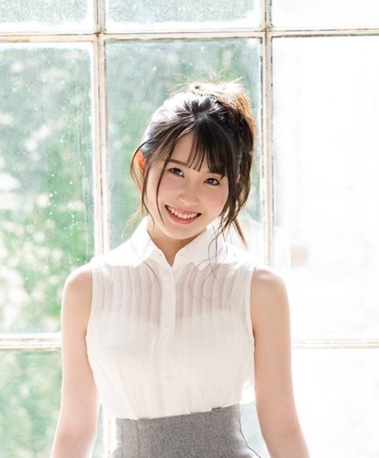 Miina Konno ดาราเอวีญี่ปุ่น สาวสวย สดใส และน่าหลงใหล Miina Konno